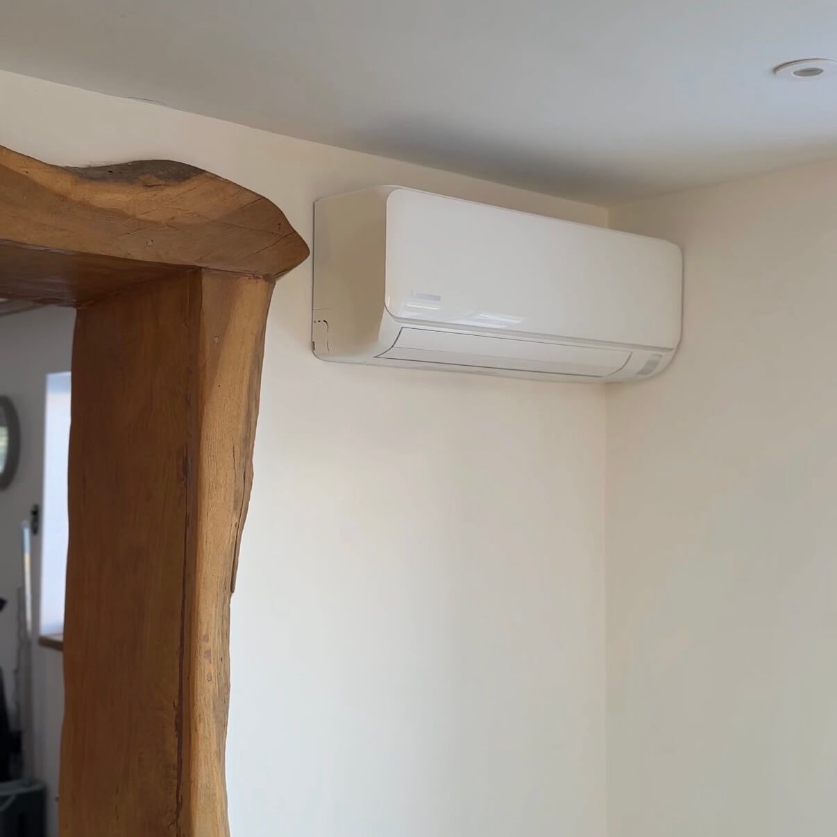 Air conditioning in Whitchurch