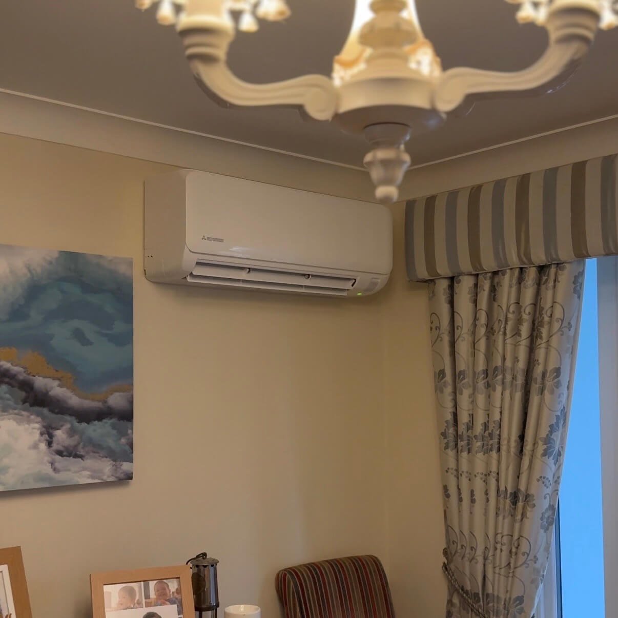 Air conditioning indoor wall mounted unit install in Newport