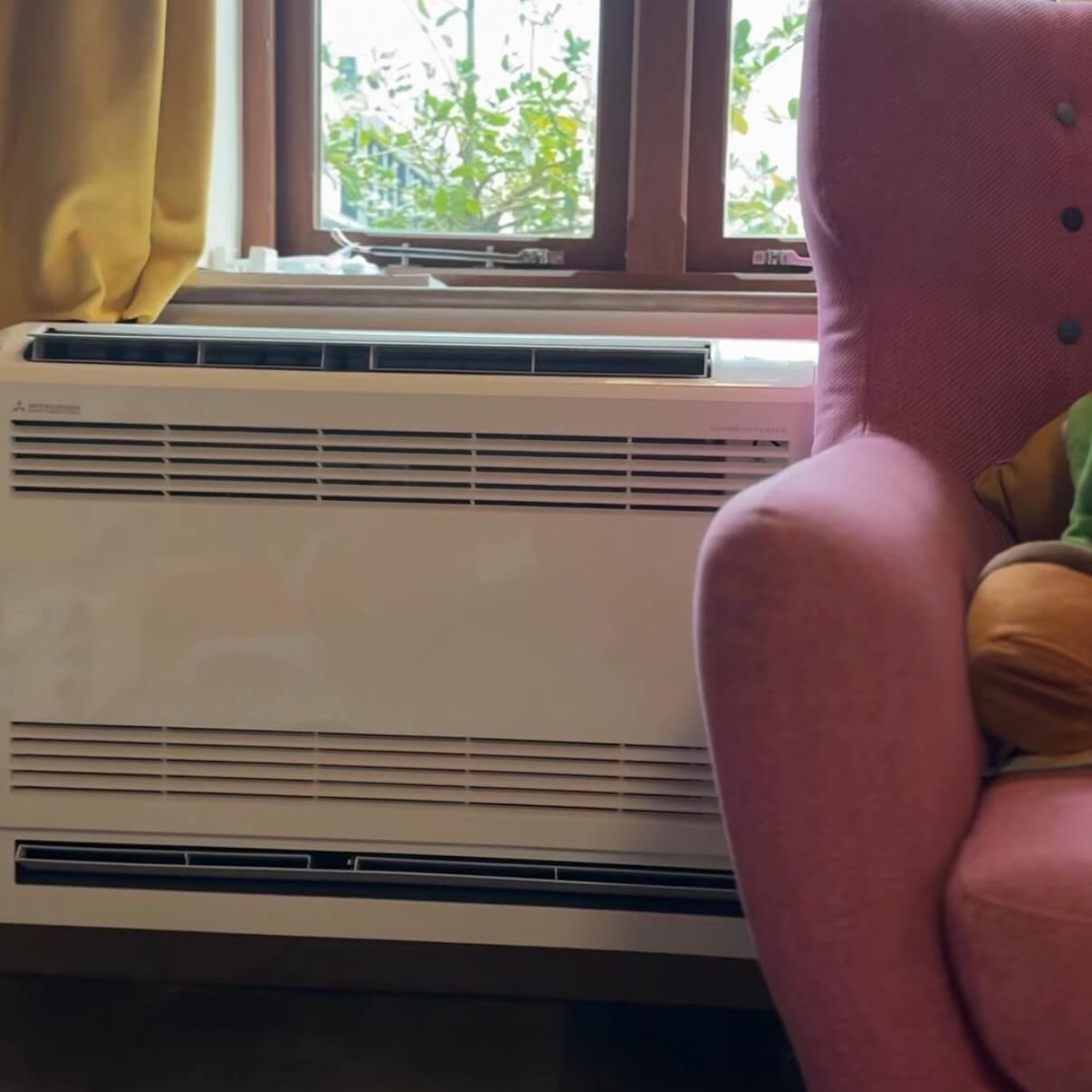 Air conditioning in living room