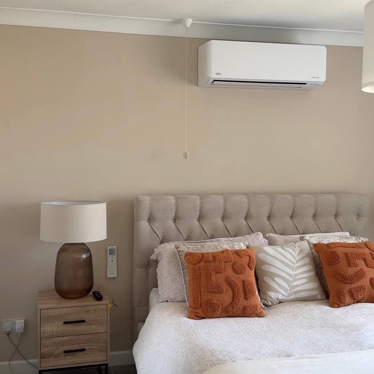 Wall mounted air conditioning